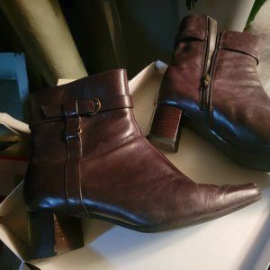 Women's Boots